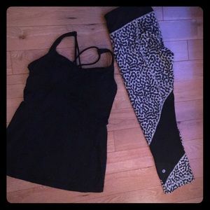 Lululemon leggings size 6